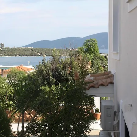 Palataki Feriehus Kórfos